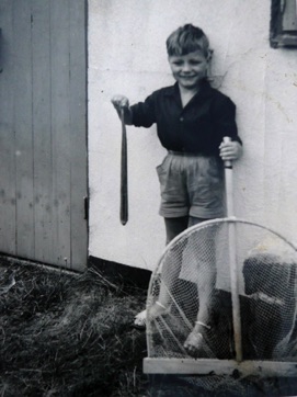VIKKEVEJ 1 - Jan Blik med dagens fangst.jpg VIKKEVEJ 1 - Jan Blik med dagens fangst.jpg